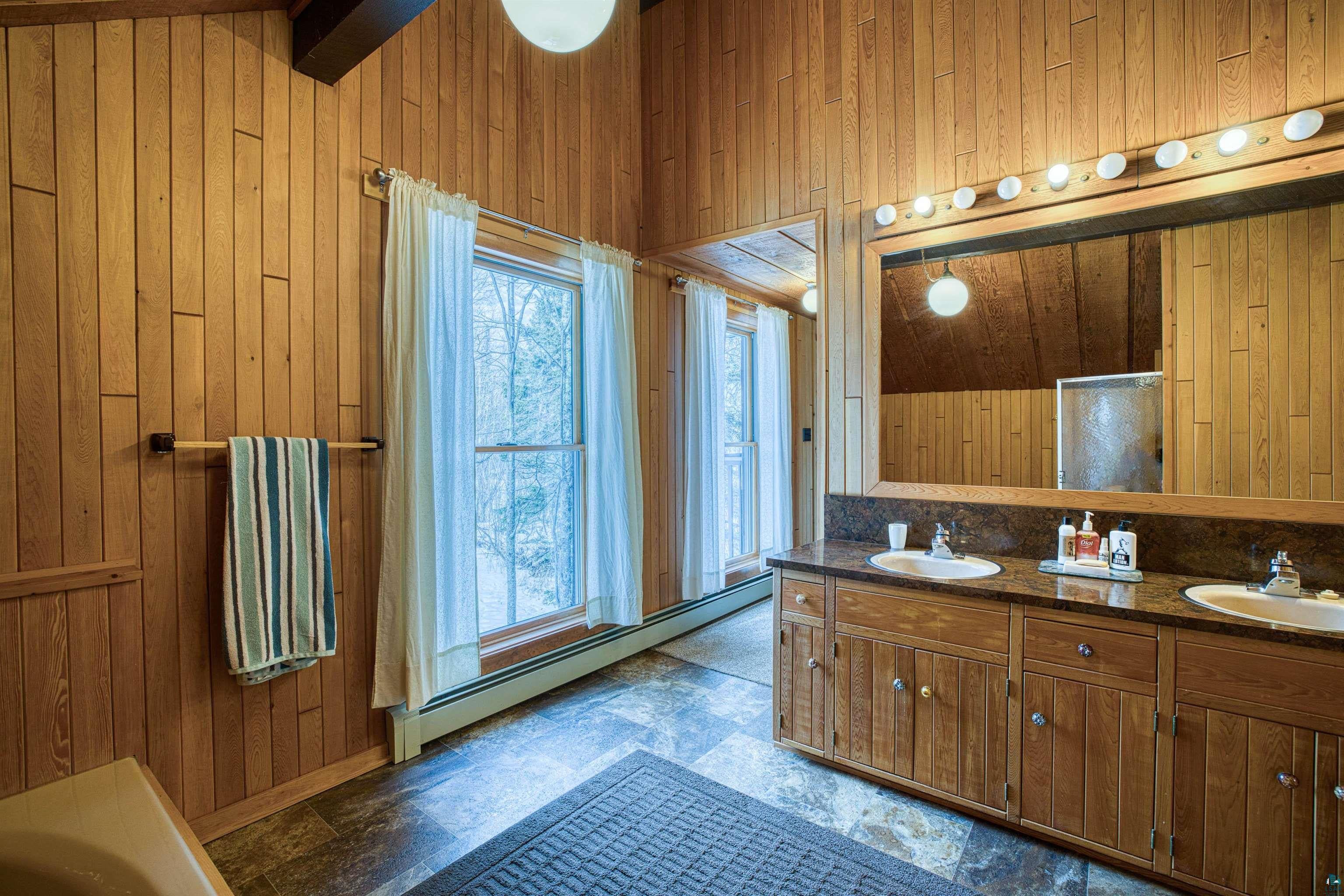 Beaver Bay, Minnesota, 55601, United States, 4 Bedrooms Bedrooms, ,3 BathroomsBathrooms,Residential,Active,2029710