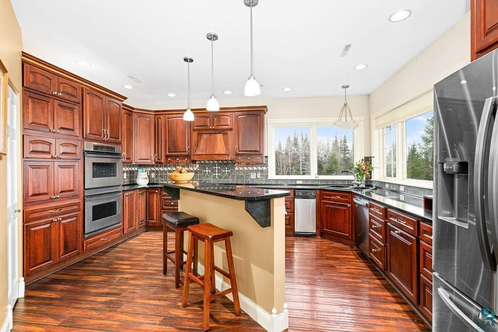 Two Harbors, Minnesota, 55616, United States, ,3 BathroomsBathrooms,Residential,Active,1703376