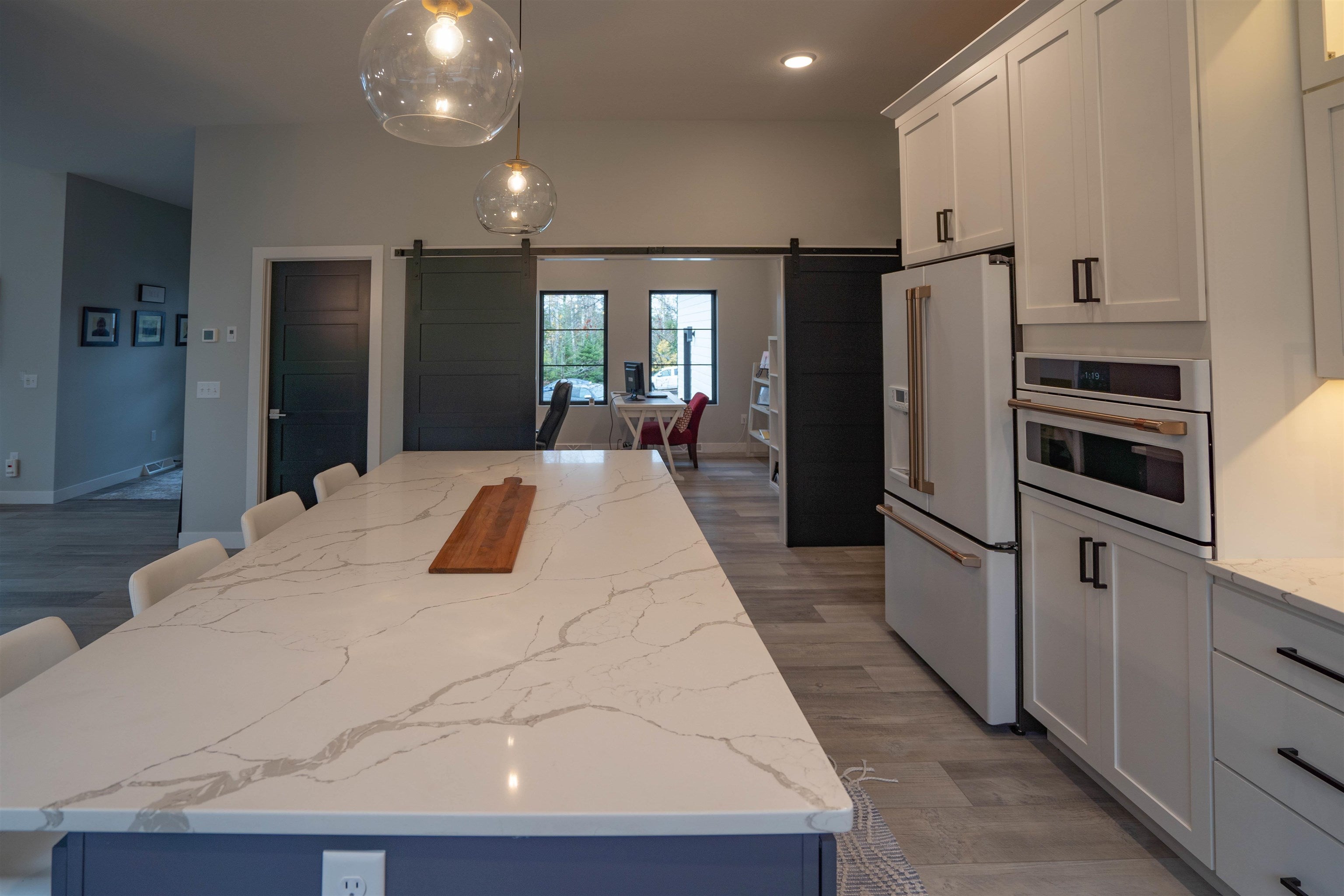 Duluth, Minnesota, 55811, United States, 3 Bedrooms Bedrooms, ,3 BathroomsBathrooms,Residential,Active,1963424