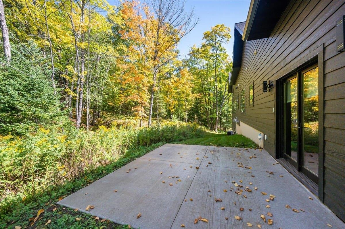 Duluth, Minnesota, 55811, United States, 3 Bedrooms Bedrooms, ,3 BathroomsBathrooms,Residential,Active,1963424