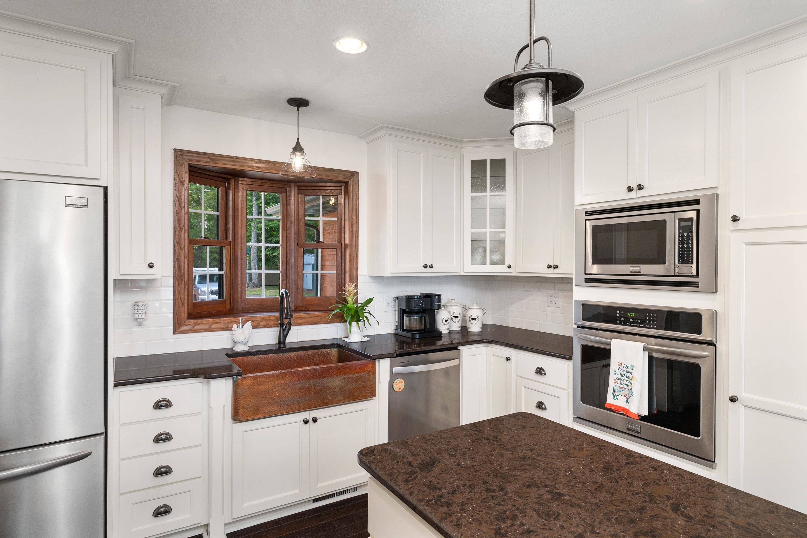 Duluth, Minnesota, 55811, United States, 3 Bedrooms Bedrooms, ,3 BathroomsBathrooms,Residential,Active,1927648