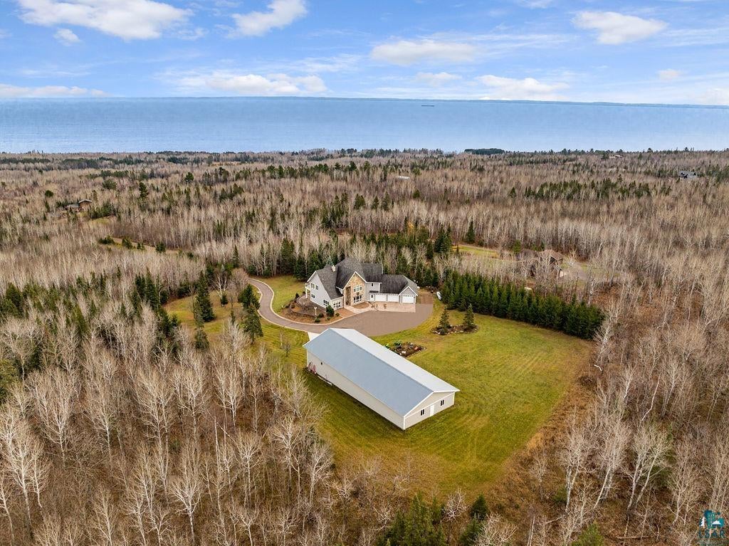 Two Harbors, Minnesota, 55616, United States, ,3 BathroomsBathrooms,Residential,Active,1703376