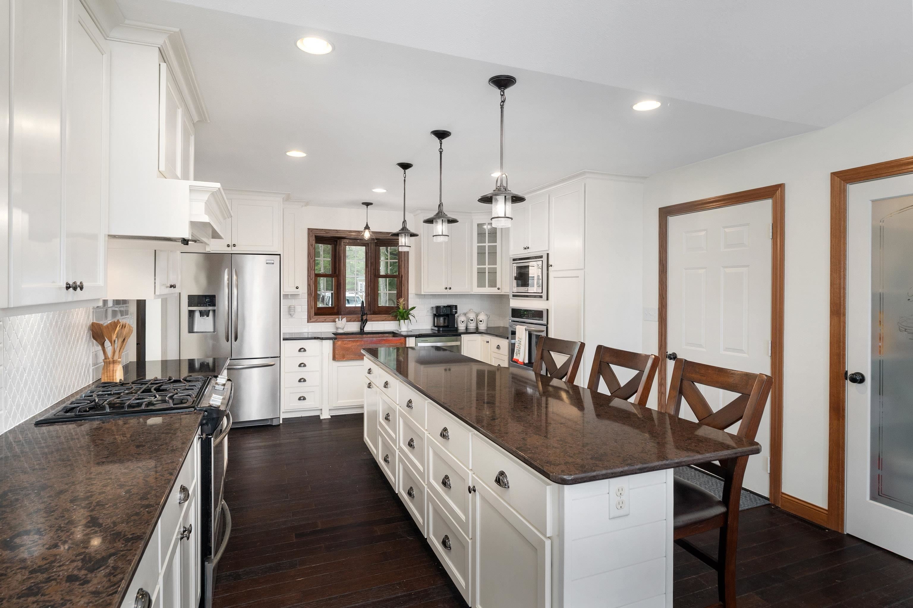 Duluth, Minnesota, 55811, United States, 3 Bedrooms Bedrooms, ,3 BathroomsBathrooms,Residential,Active,1927648