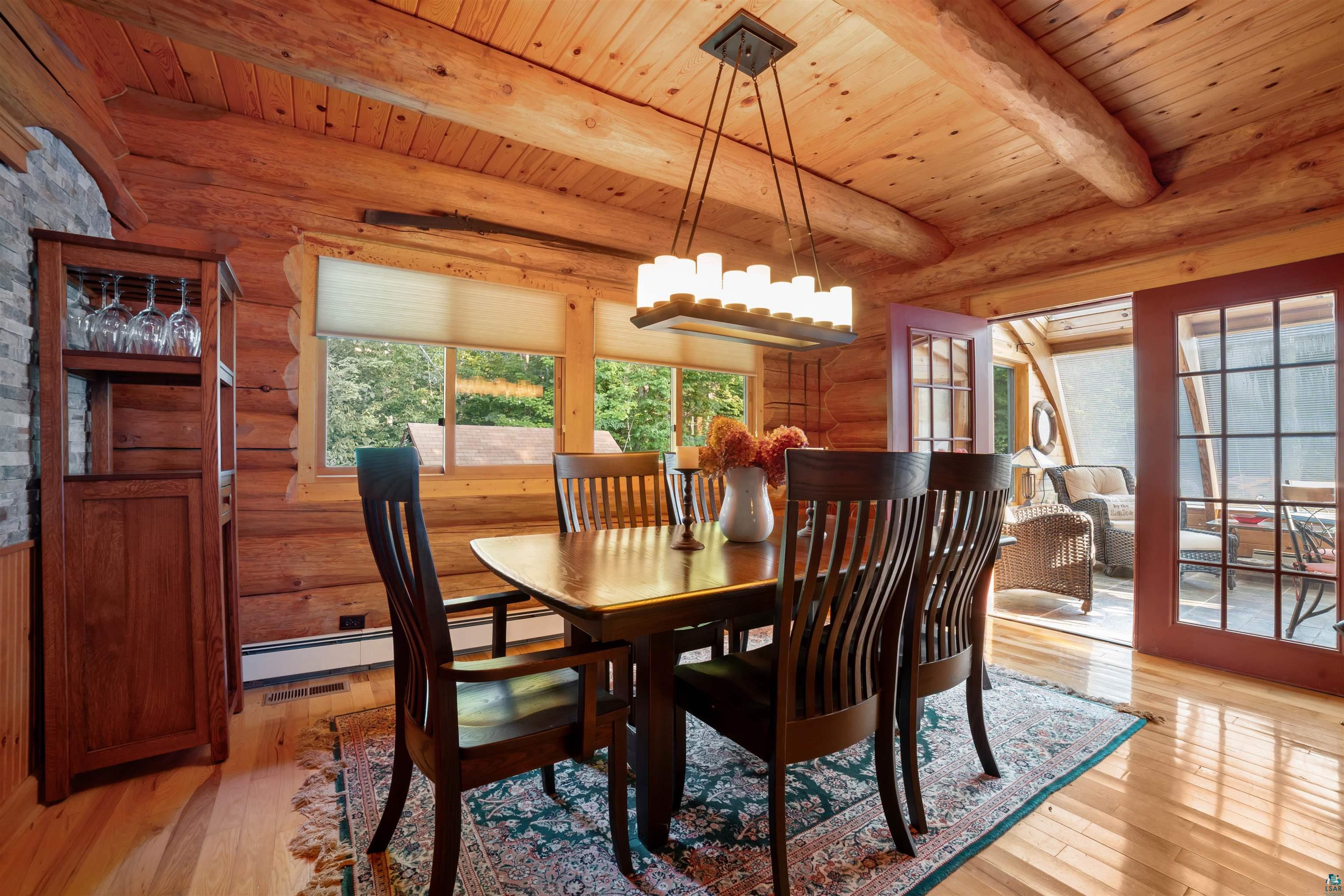 Superior, Wisconsin, 54880, United States, 3 Bedrooms Bedrooms, ,3 BathroomsBathrooms,Residential,Active,1888517