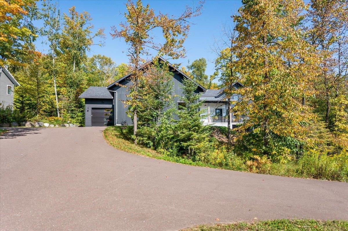 Duluth, Minnesota, 55811, United States, 3 Bedrooms Bedrooms, ,3 BathroomsBathrooms,Residential,Active,1963424