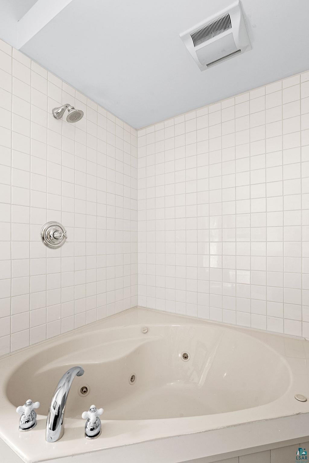 Duluth, Minnesota, 55803, United States, 3 Bedrooms Bedrooms, ,3 BathroomsBathrooms,Residential,Active,1828692