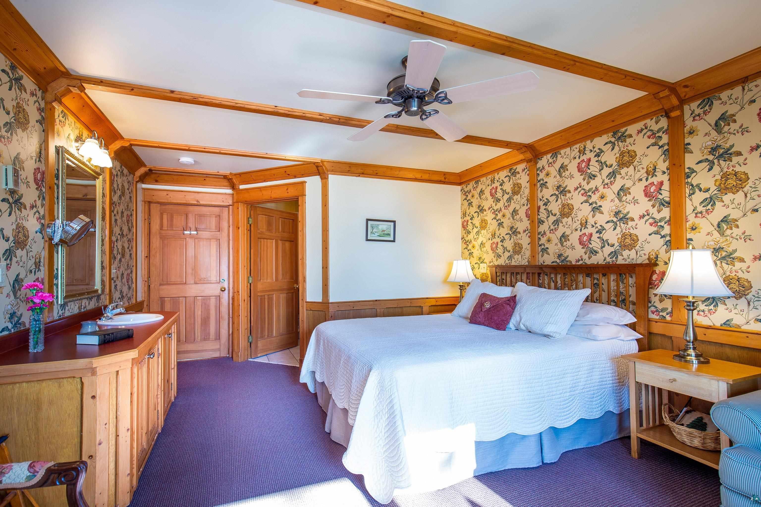 Cornucopia, Wisconsin, 54827, United States, 8 Bedrooms Bedrooms, ,8 BathroomsBathrooms,Residential,Active,1820429