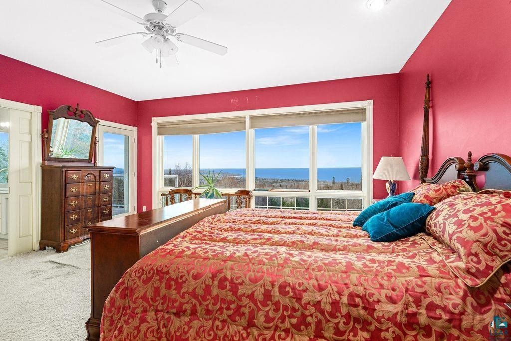 Two Harbors, Minnesota, 55616, United States, ,3 BathroomsBathrooms,Residential,Active,1703376