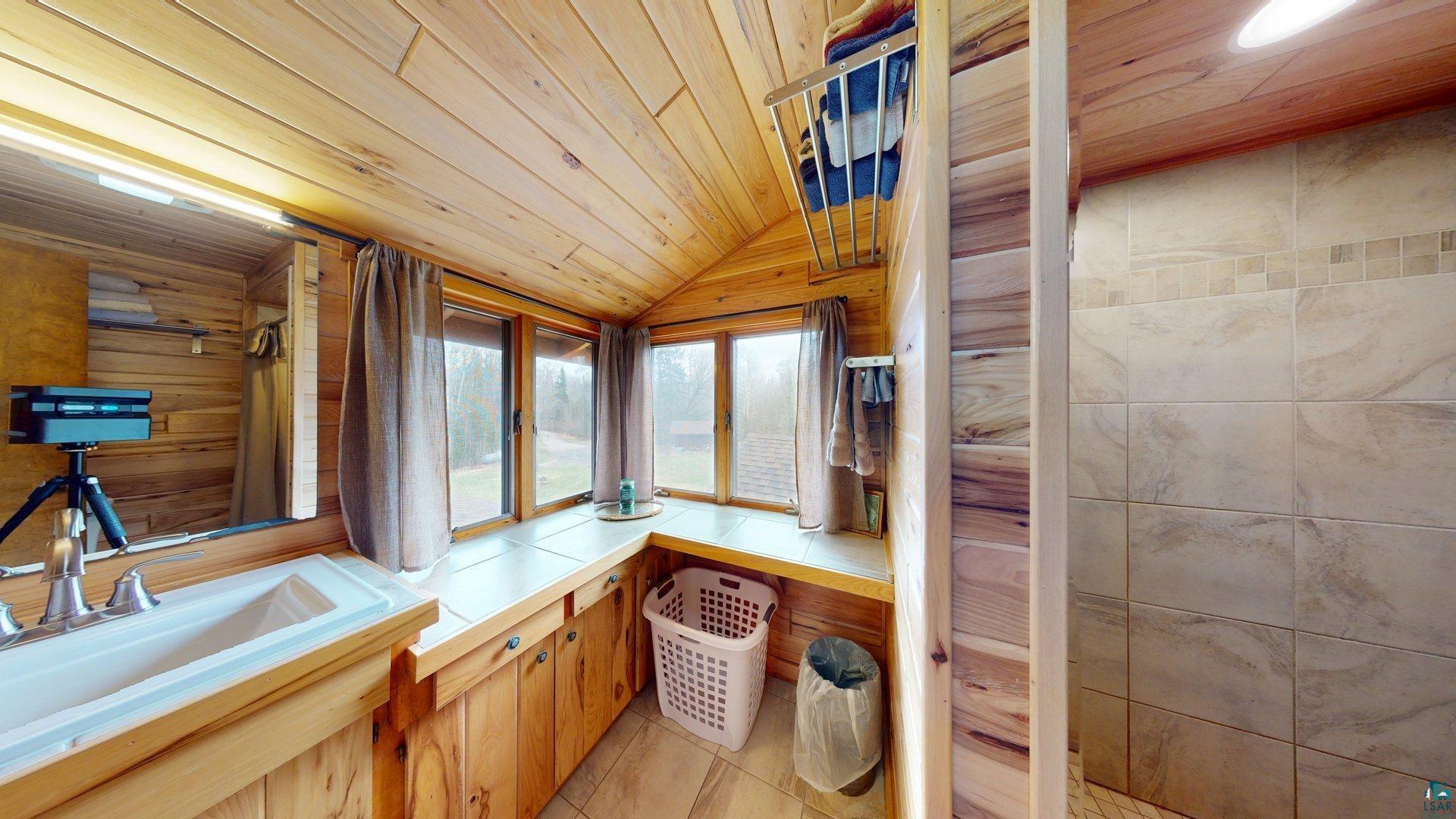 Crane Lake, Minnesota, 55725, United States, 5 Bedrooms Bedrooms, ,4 BathroomsBathrooms,Residential,Active,2044595