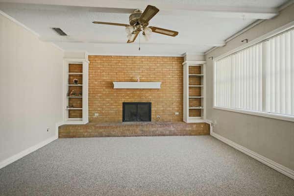 5526 1ST ST, LUBBOCK, TX 79416, photo 4 of 31