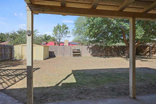 5526 1ST ST, LUBBOCK, TX 79416, photo 5 of 31