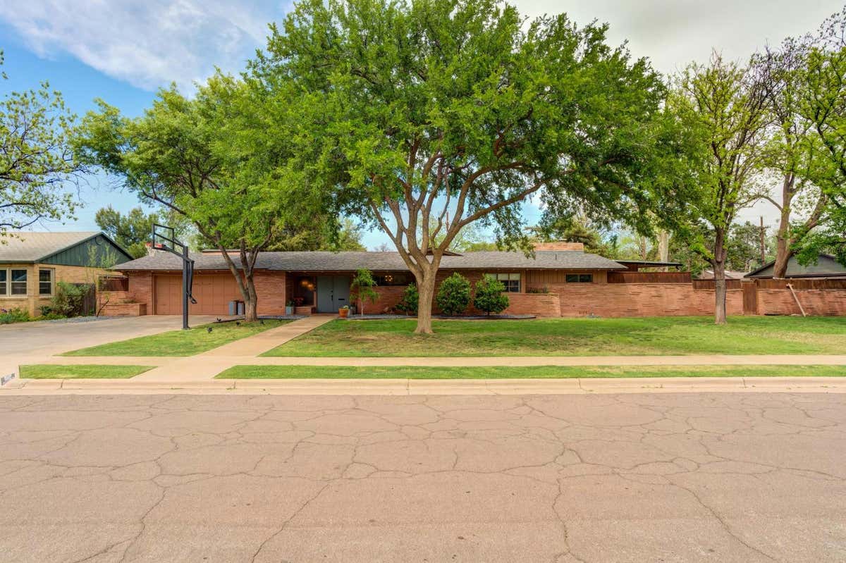 3204 30TH ST, LUBBOCK, TX 79410, photo 1 of 36