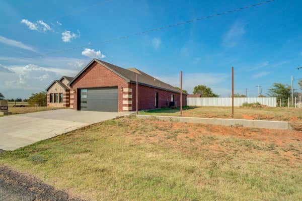 406 BULLDOG DRIVE, AMHERST, TX 79312, photo 4 of 47