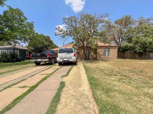 2426 30TH ST, LUBBOCK, TX 79411, photo 2 of 32