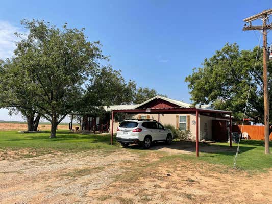 3957 SUNRISE LN, LEVELLAND, TX 79336, photo 2 of 3