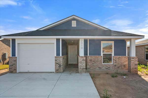 2010 SETTLER AVE, WOLFFORTH, TX 79382 - Image 1