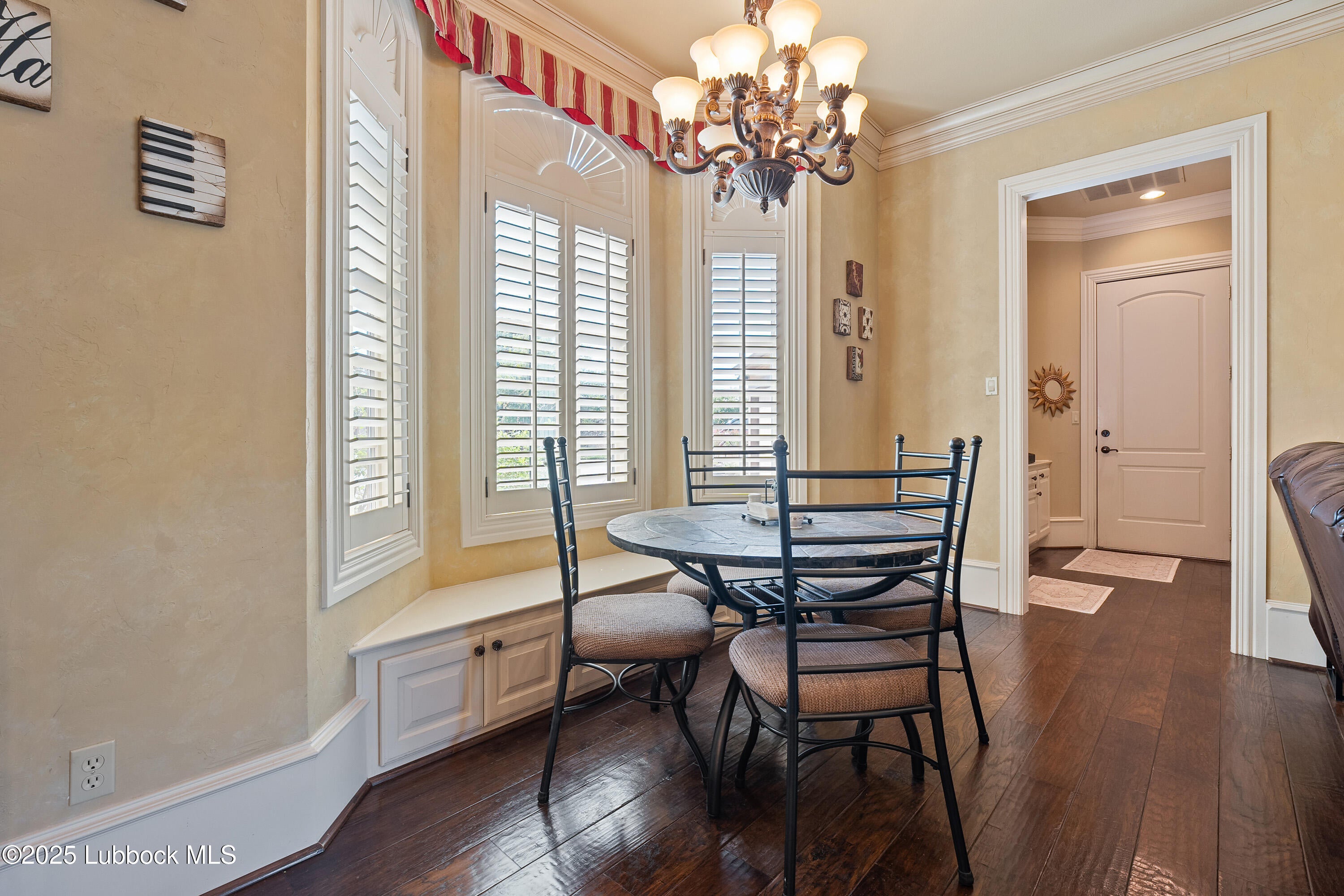 Lubbock, Texas, 79424, United States, 6 Bedrooms Bedrooms, ,8 BathroomsBathrooms,Residential,Active,1929701