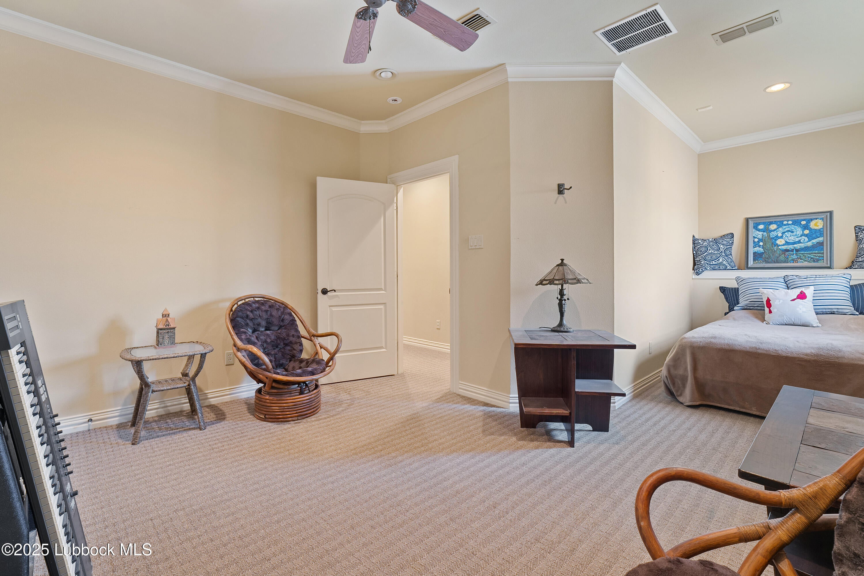 Lubbock, Texas, 79424, United States, 6 Bedrooms Bedrooms, ,8 BathroomsBathrooms,Residential,Active,1929701