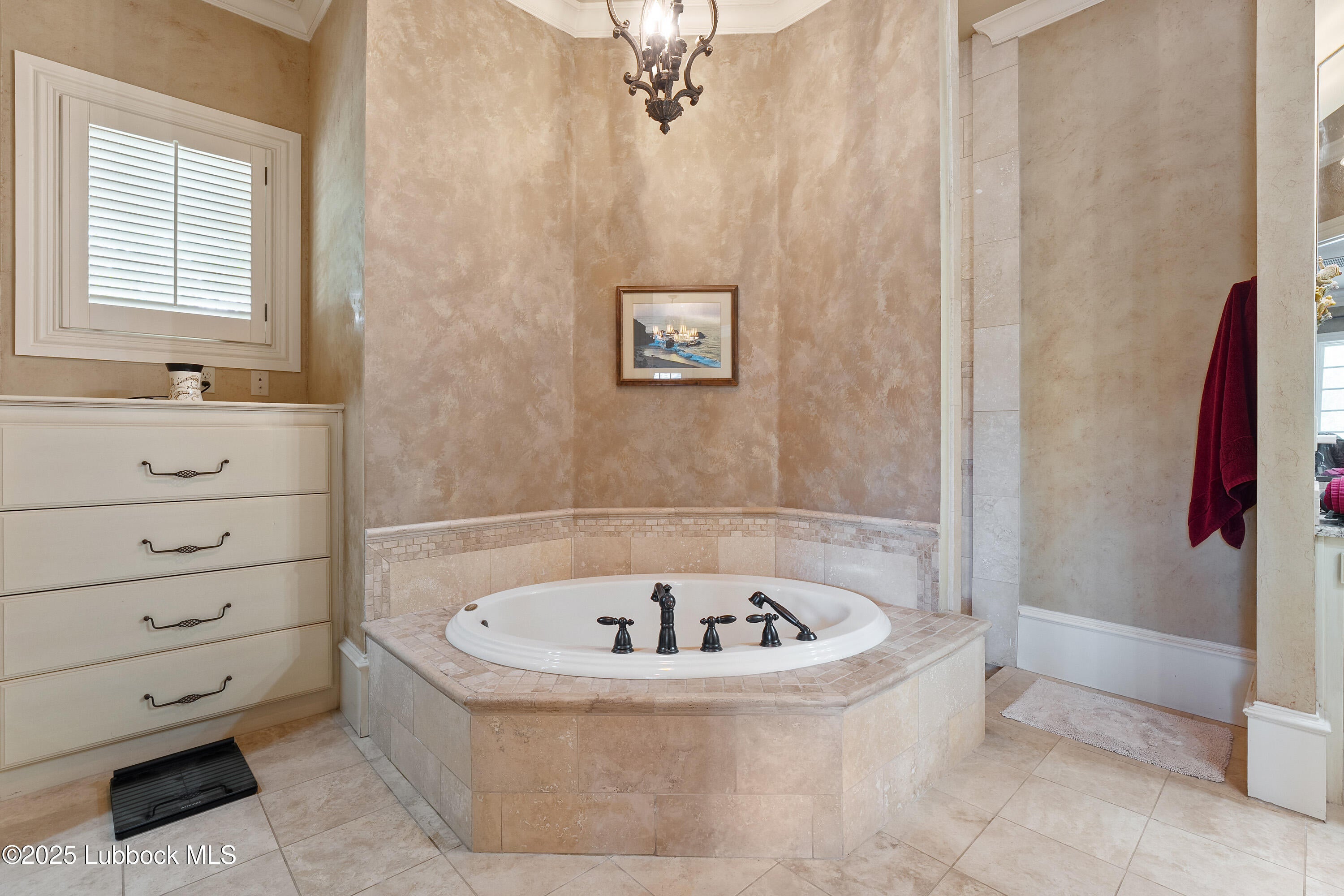 Lubbock, Texas, 79424, United States, 6 Bedrooms Bedrooms, ,8 BathroomsBathrooms,Residential,Active,1929701