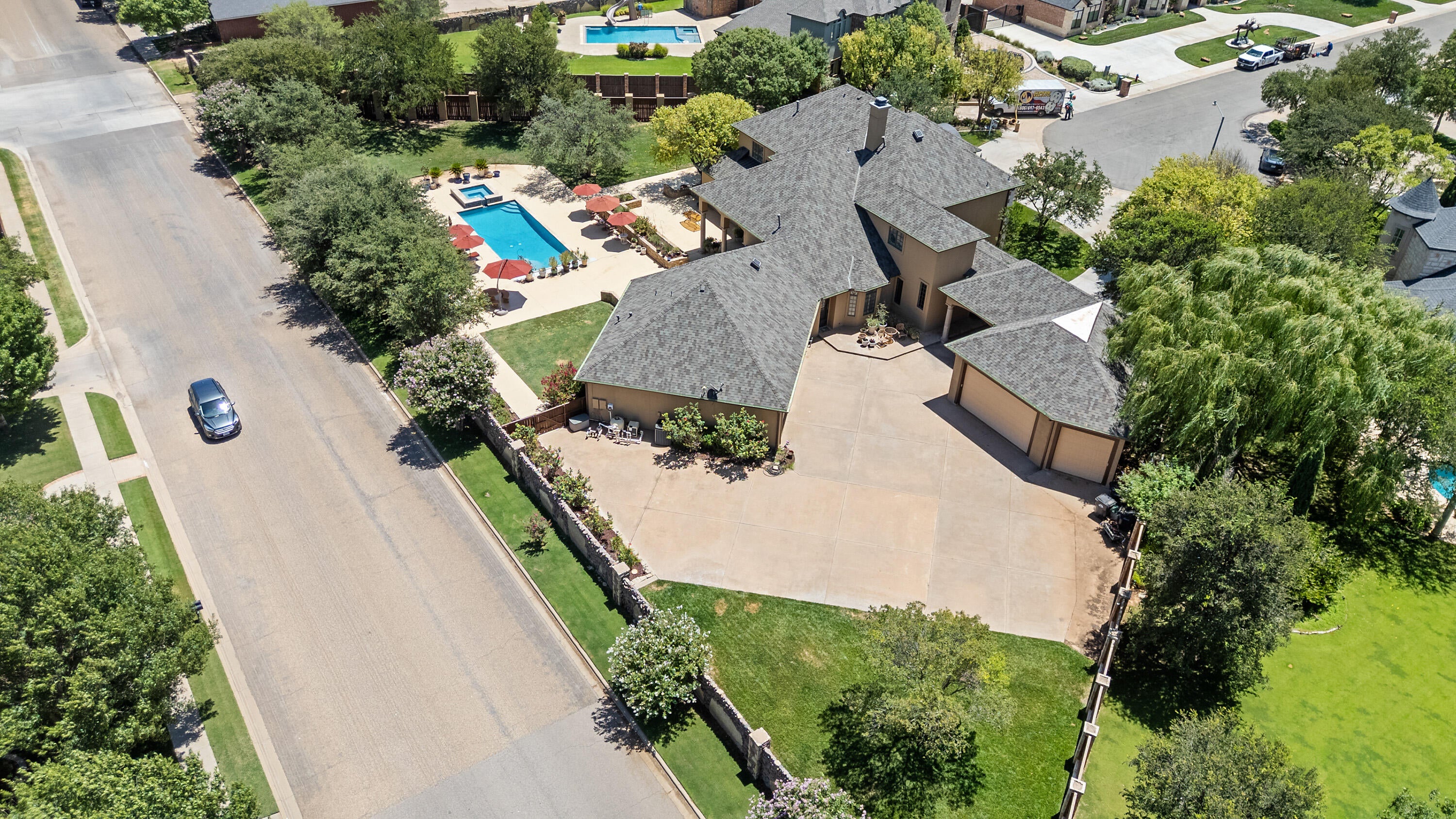 Lubbock, Texas, 79424, United States, 6 Bedrooms Bedrooms, ,8 BathroomsBathrooms,Residential,Active,1929701
