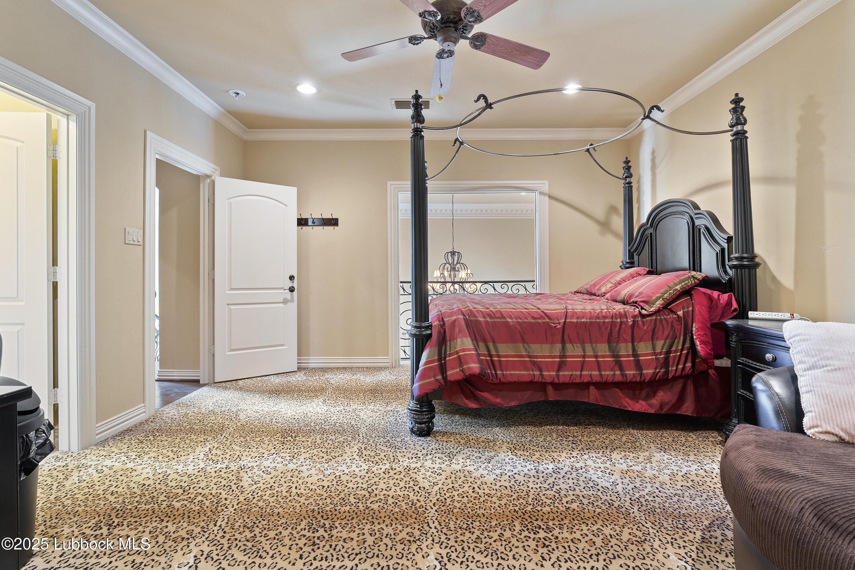 Lubbock, Texas, 79424, United States, 6 Bedrooms Bedrooms, ,8 BathroomsBathrooms,Residential,Active,1929701
