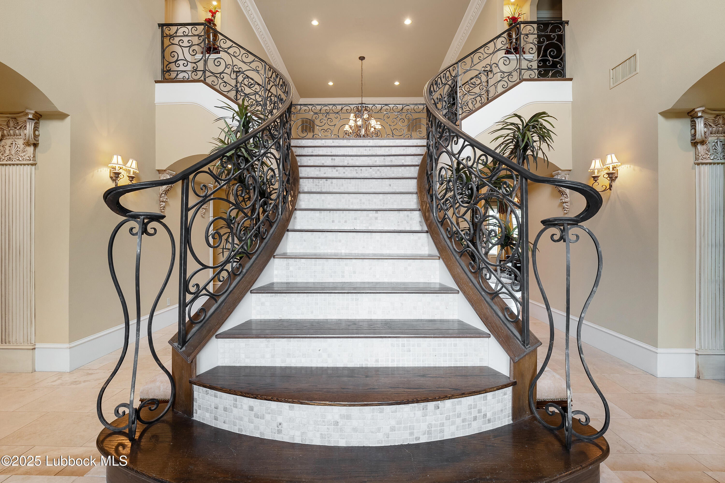 Lubbock, Texas, 79424, United States, 6 Bedrooms Bedrooms, ,8 BathroomsBathrooms,Residential,Active,1929701