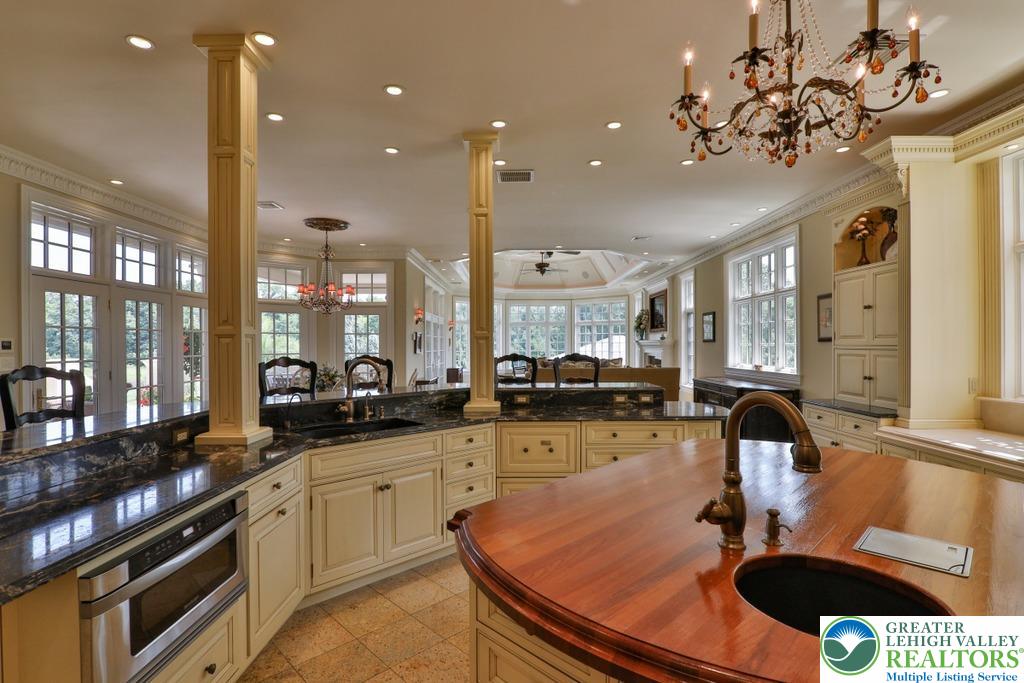 Upper Saucon Twp, Pennsylvania, 18034, United States, 6 Bedrooms Bedrooms, ,12 BathroomsBathrooms,Residential,Active,1885031