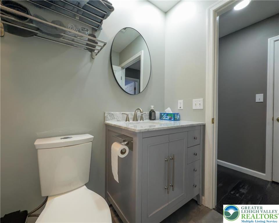 Upper Hanover Twp, Pennsylvania, 18041, United States, 7 Bedrooms Bedrooms, ,9 BathroomsBathrooms,Residential,Active,2023436