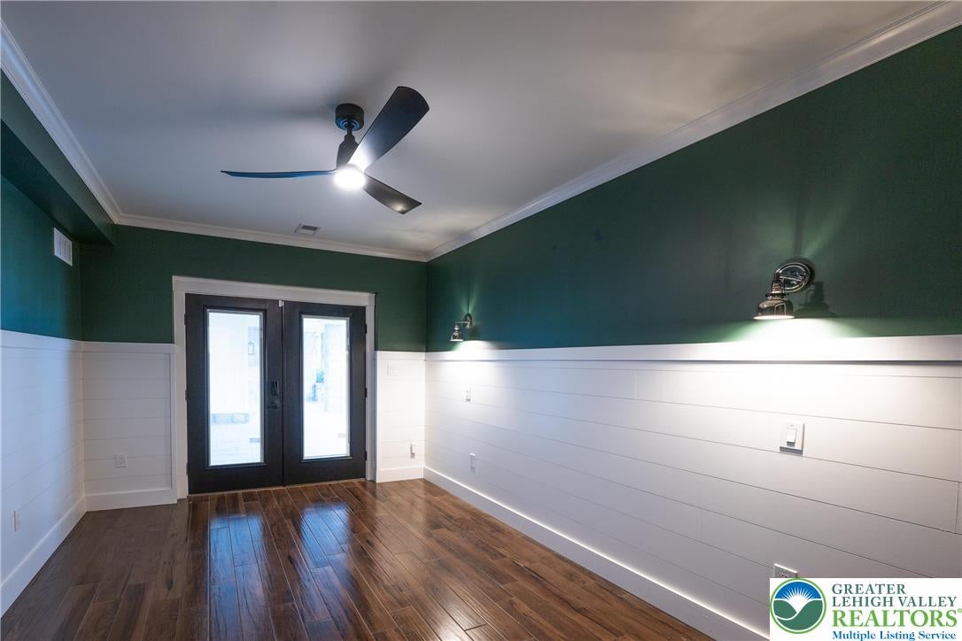 Greenwich Township, Pennsylvania, 19530, United States, ,5 BathroomsBathrooms,Residential,Active,1880295