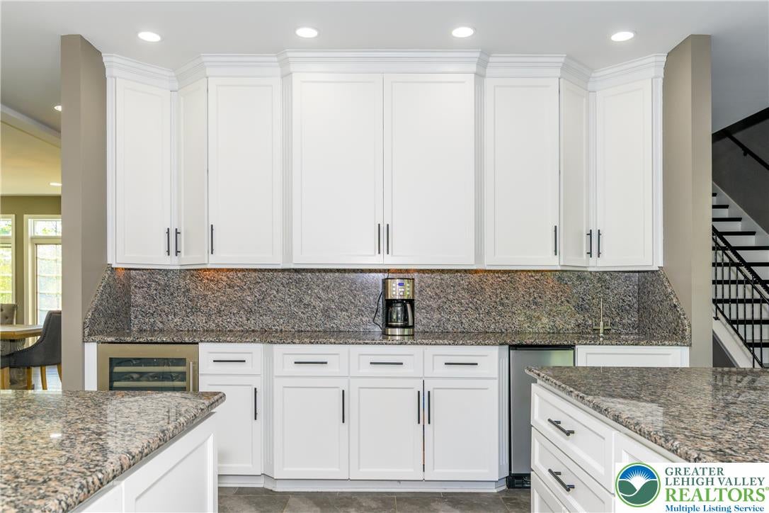 Upper Hanover Twp, Pennsylvania, 18041, United States, 7 Bedrooms Bedrooms, ,9 BathroomsBathrooms,Residential,Active,1936385