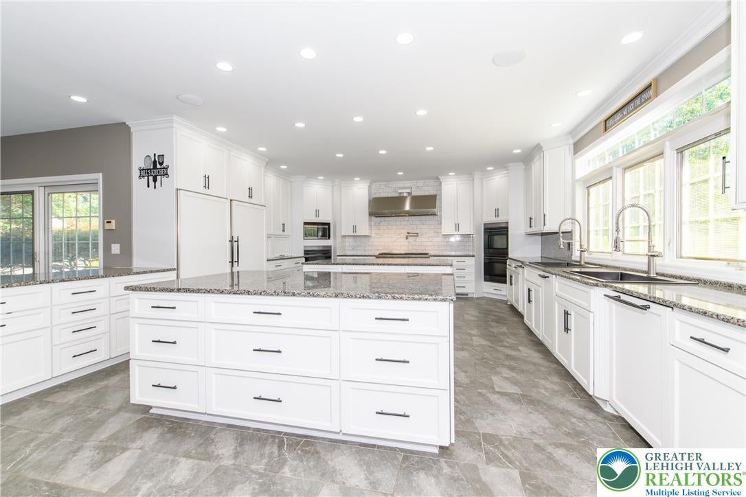 Upper Hanover Twp, Pennsylvania, 18041, United States, 7 Bedrooms Bedrooms, ,9 BathroomsBathrooms,Residential,Active,2023436