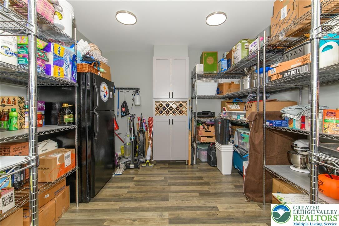 Upper Hanover Twp, Pennsylvania, 18041, United States, 7 Bedrooms Bedrooms, ,9 BathroomsBathrooms,Residential,Active,2023436