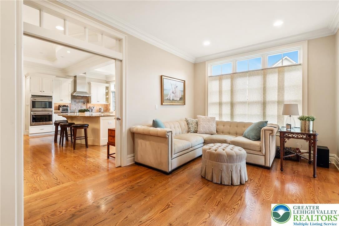 Bethlehem City, Pennsylvania, 18015, United States, 3 Bedrooms Bedrooms, ,5 BathroomsBathrooms,Residential,Active,1943838