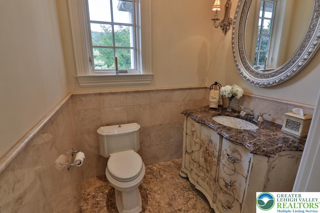 Upper Saucon Twp, Pennsylvania, 18034, United States, 6 Bedrooms Bedrooms, ,12 BathroomsBathrooms,Residential,Active,1885031