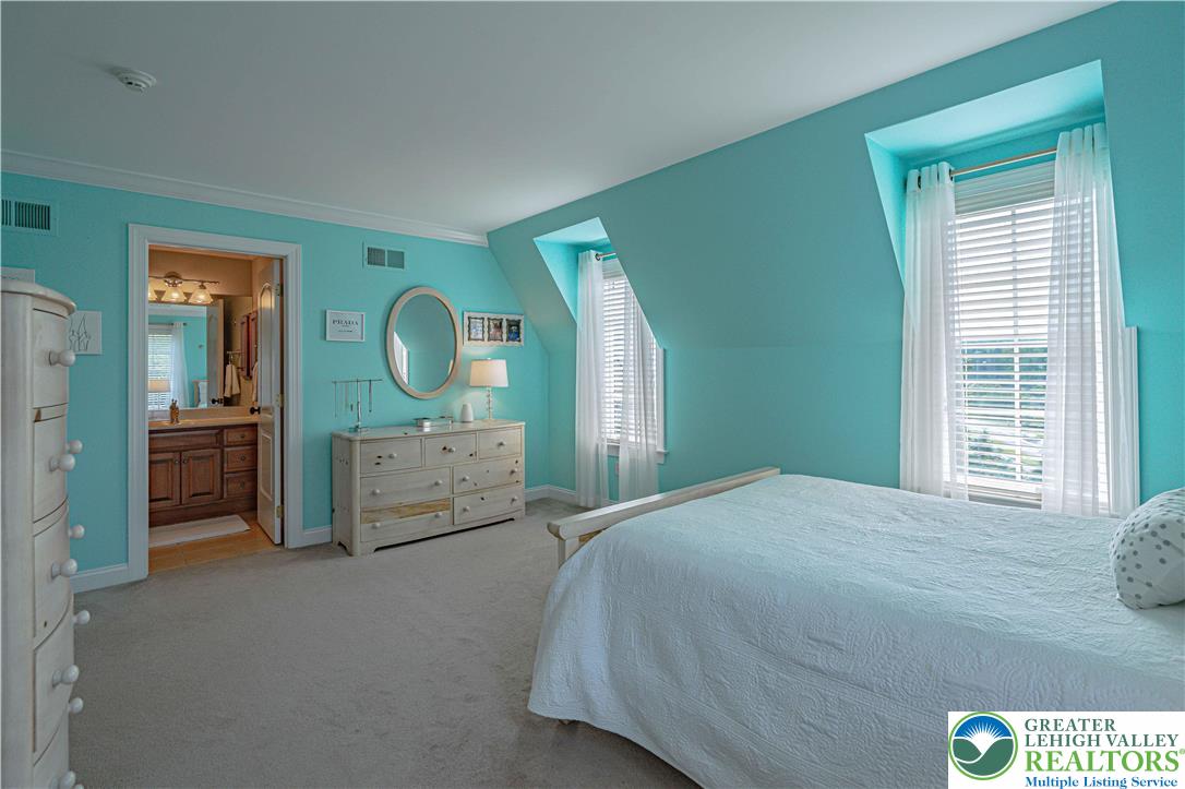 North Whitehall Twp, Pennsylvania, 18069, United States, 4 Bedrooms Bedrooms, ,5 BathroomsBathrooms,Residential,Active,1886846