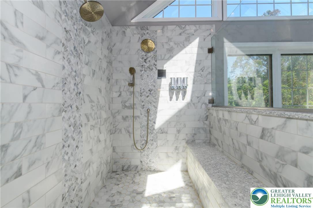 Upper Hanover Twp, Pennsylvania, 18041, United States, 7 Bedrooms Bedrooms, ,9 BathroomsBathrooms,Residential,Active,1936385