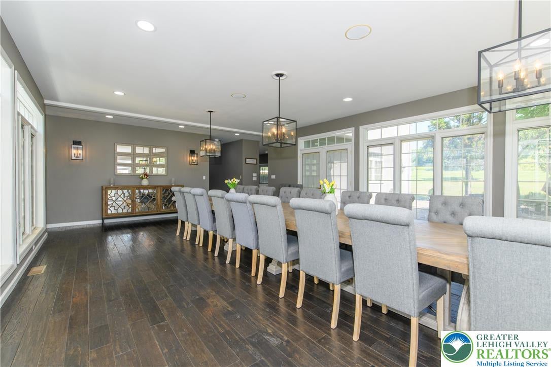 Upper Hanover Twp, Pennsylvania, 18041, United States, 7 Bedrooms Bedrooms, ,9 BathroomsBathrooms,Residential,Active,1936385