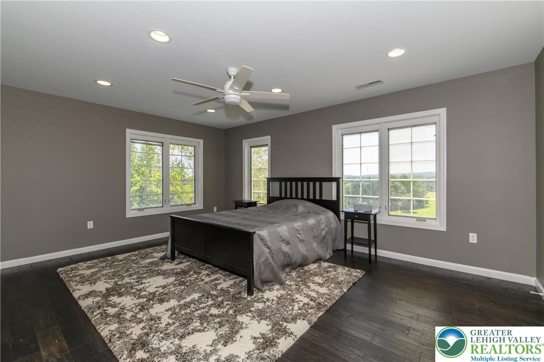 Upper Hanover Twp, Pennsylvania, 18041, United States, 7 Bedrooms Bedrooms, ,9 BathroomsBathrooms,Residential,Active,1936385