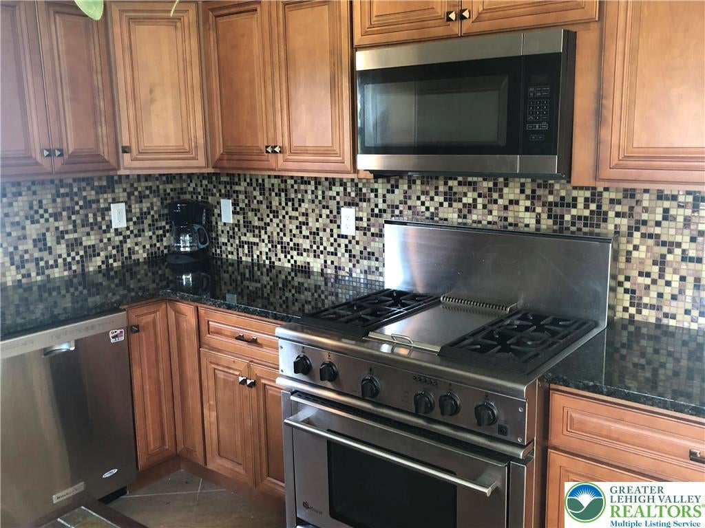 Lower Saucon Twp, Pennsylvania, 18015, United States, 2 Bedrooms Bedrooms, ,1 BathroomBathrooms,Residential,Active,2000201