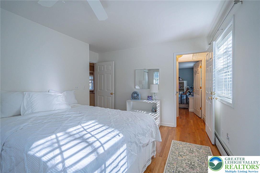 Clifton Twp, Pennsylvania, 18424, United States, 5 Bedrooms Bedrooms, ,4 BathroomsBathrooms,Residential,Active,1962171