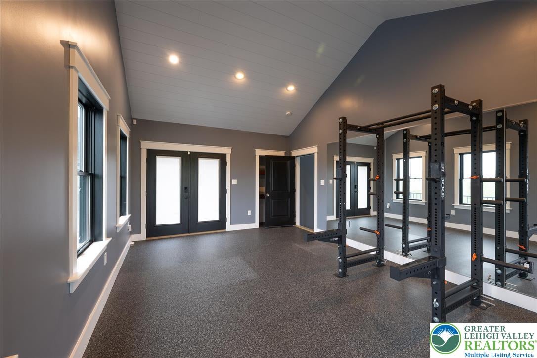 Greenwich Township, Pennsylvania, 19530, United States, ,5 BathroomsBathrooms,Residential,Active,1880295