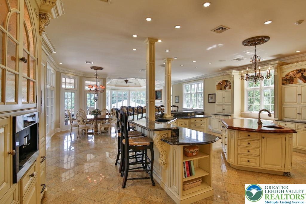 Upper Saucon Twp, Pennsylvania, 18034, United States, 6 Bedrooms Bedrooms, ,12 BathroomsBathrooms,Residential,Active,1885031