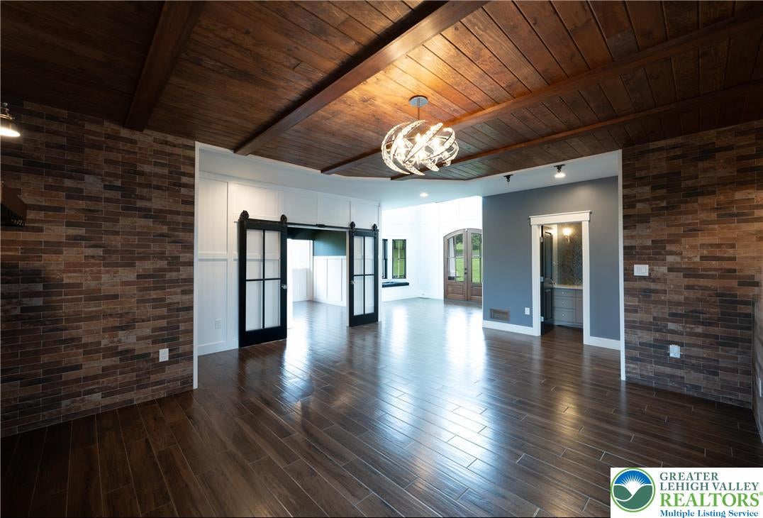 Greenwich Township, Pennsylvania, 19530, United States, ,5 BathroomsBathrooms,Residential,Active,1880295