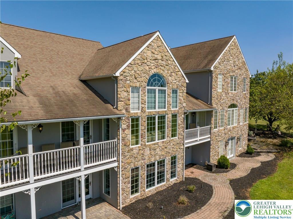 Upper Hanover Twp, Pennsylvania, 18041, United States, 7 Bedrooms Bedrooms, ,9 BathroomsBathrooms,Residential,Active,1936385