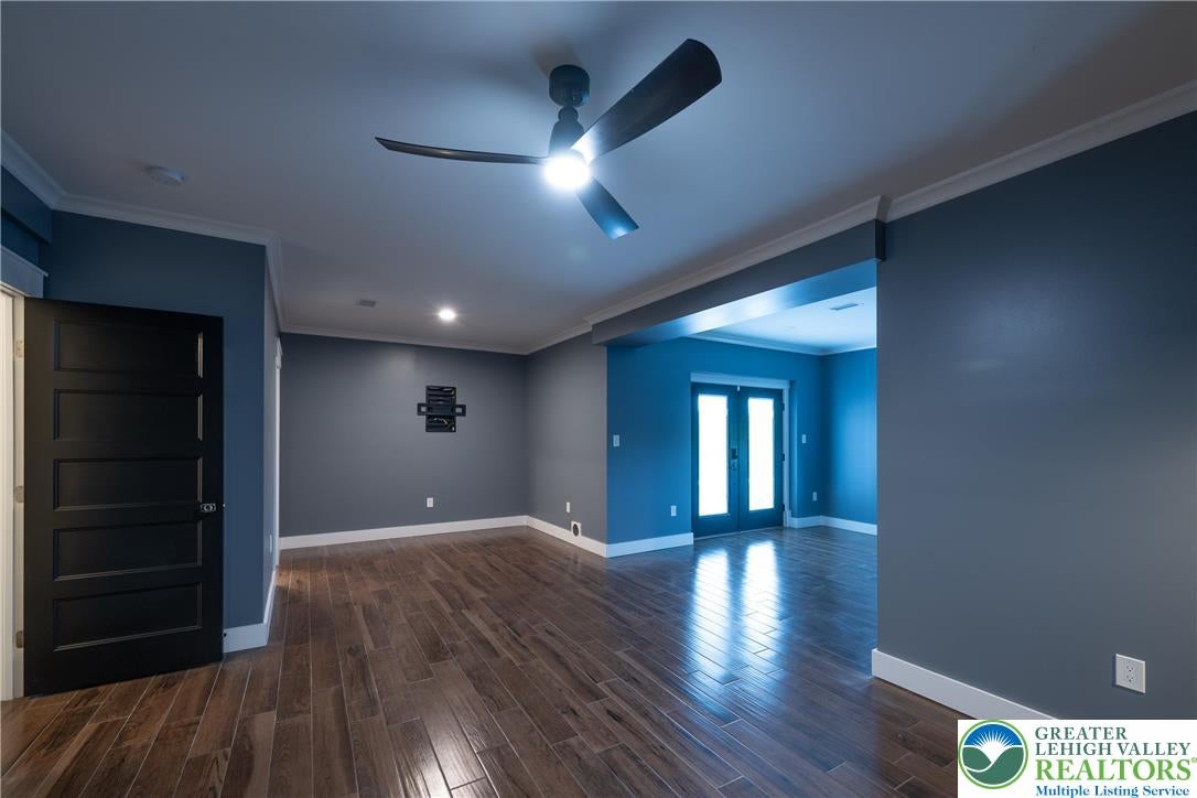 Greenwich Township, Pennsylvania, 19530, United States, ,5 BathroomsBathrooms,Residential,Active,1880295