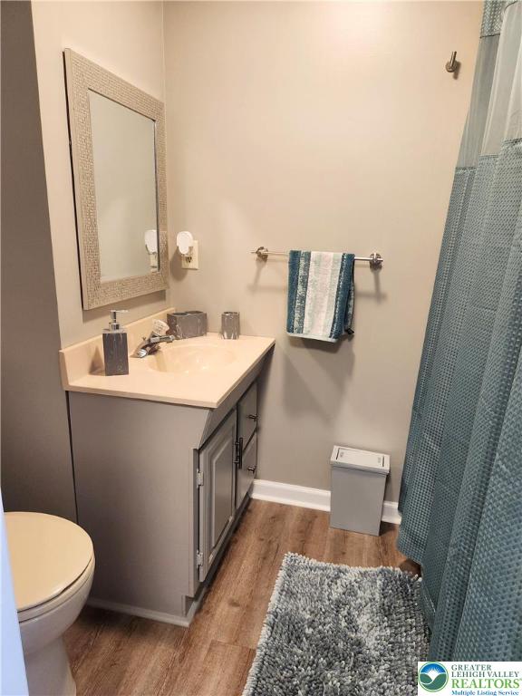 Bushkill Twp, Pennsylvania, 18064, United States, 4 Bedrooms Bedrooms, ,5 BathroomsBathrooms,Residential,Active,1945456