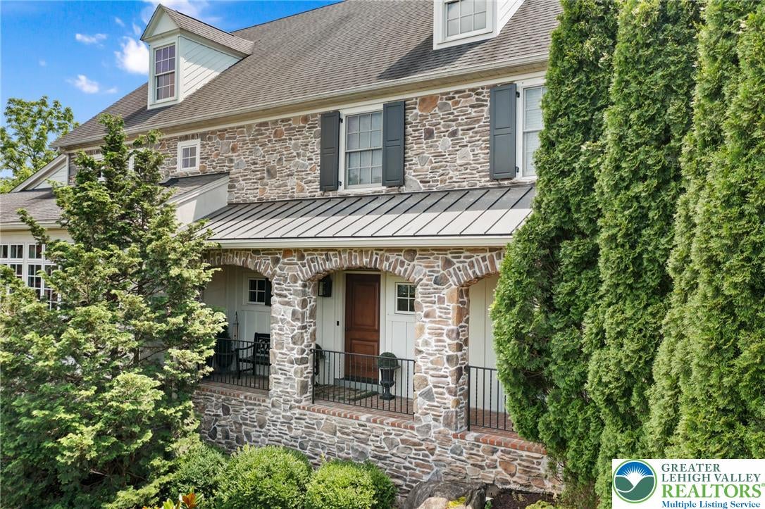 Bethlehem City, Pennsylvania, 18015, United States, 3 Bedrooms Bedrooms, ,5 BathroomsBathrooms,Residential,Active,1943838