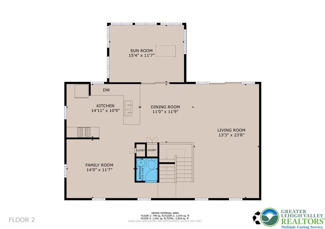 Clifton Twp, Pennsylvania, 18424, United States, 5 Bedrooms Bedrooms, ,4 BathroomsBathrooms,Residential,Active,1962171
