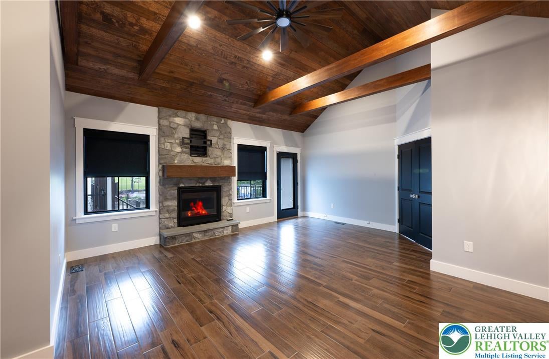 Greenwich Township, Pennsylvania, 19530, United States, ,5 BathroomsBathrooms,Residential,Active,1880295