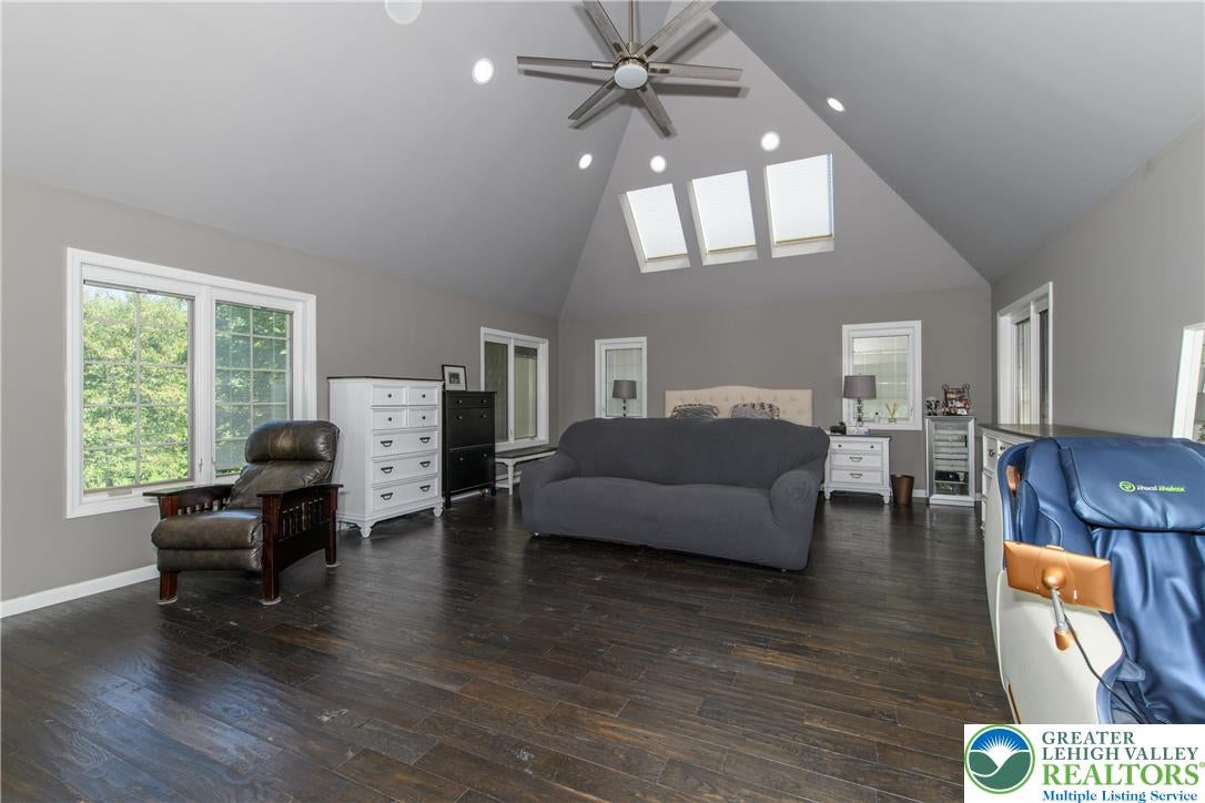 Upper Hanover Twp, Pennsylvania, 18041, United States, 7 Bedrooms Bedrooms, ,9 BathroomsBathrooms,Residential,Active,2023436